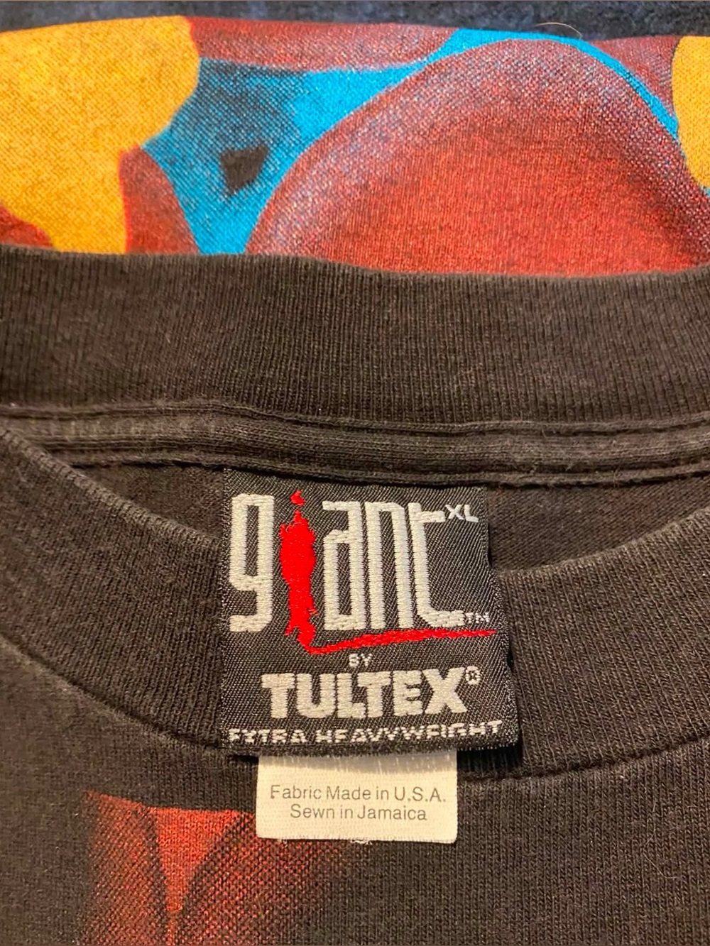 Giant by Tultex 1993 Heart Shaped Box shirt